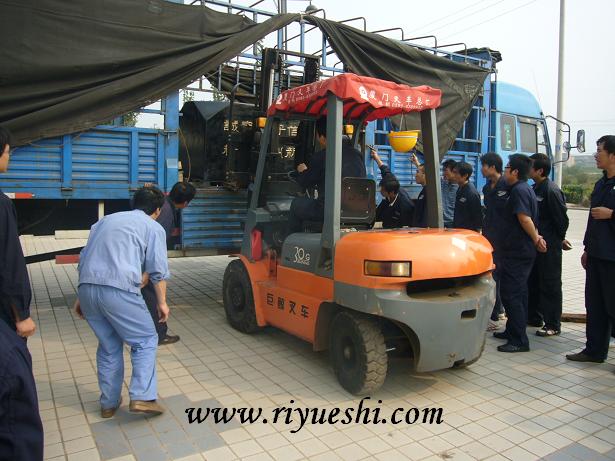 ɽ���Lˮ���b