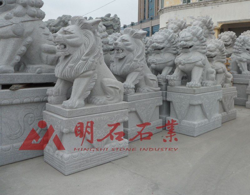武漢石獅子